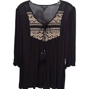 Fashion Fuse Black bohemian top with tassels and embroidered flowers Beige Size‎